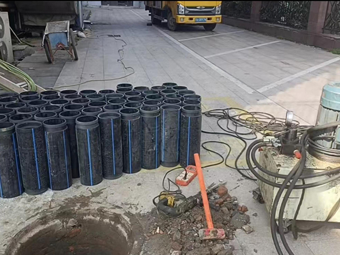 乐清PE置换管厂家 DN315置换管 非开挖管短管置换